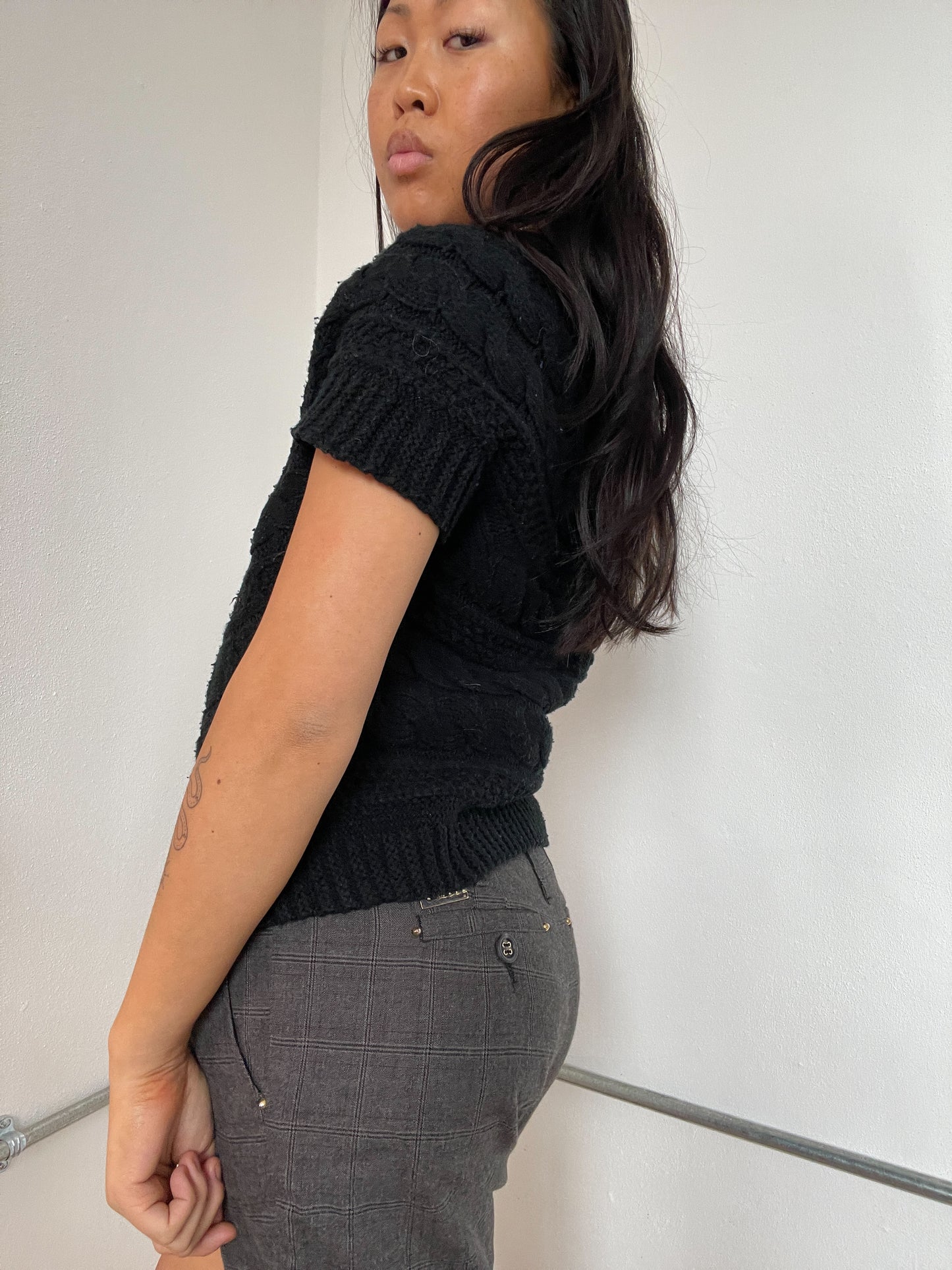 Black Knit Short Sleeve Swing Cardigan