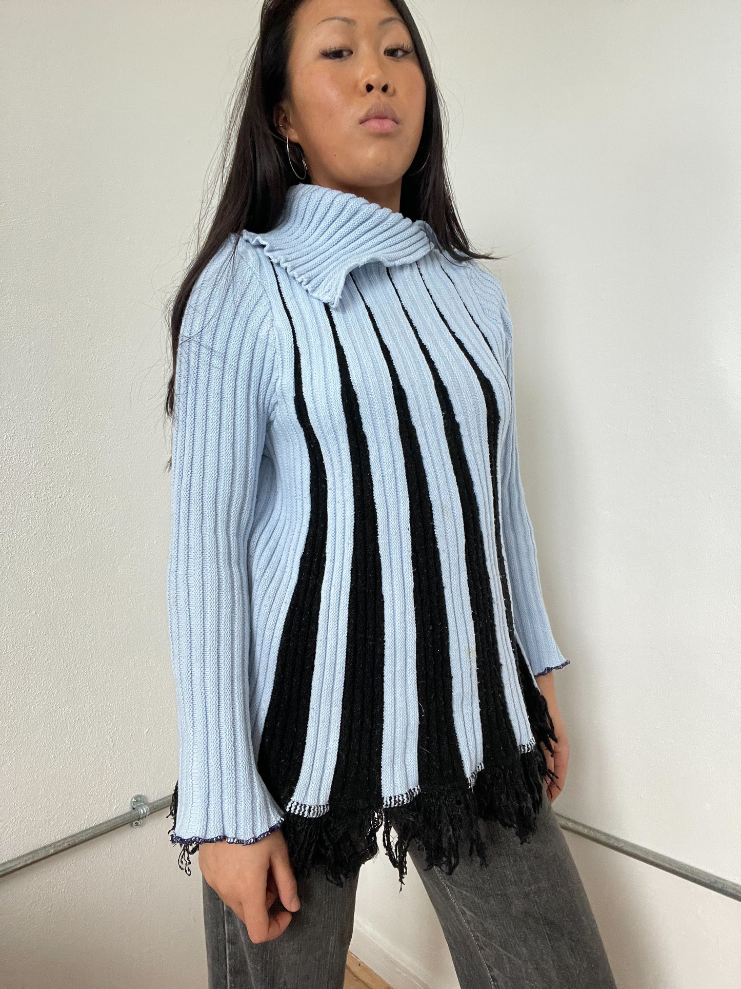 Blue And Black Contrast Asymmetric Knit