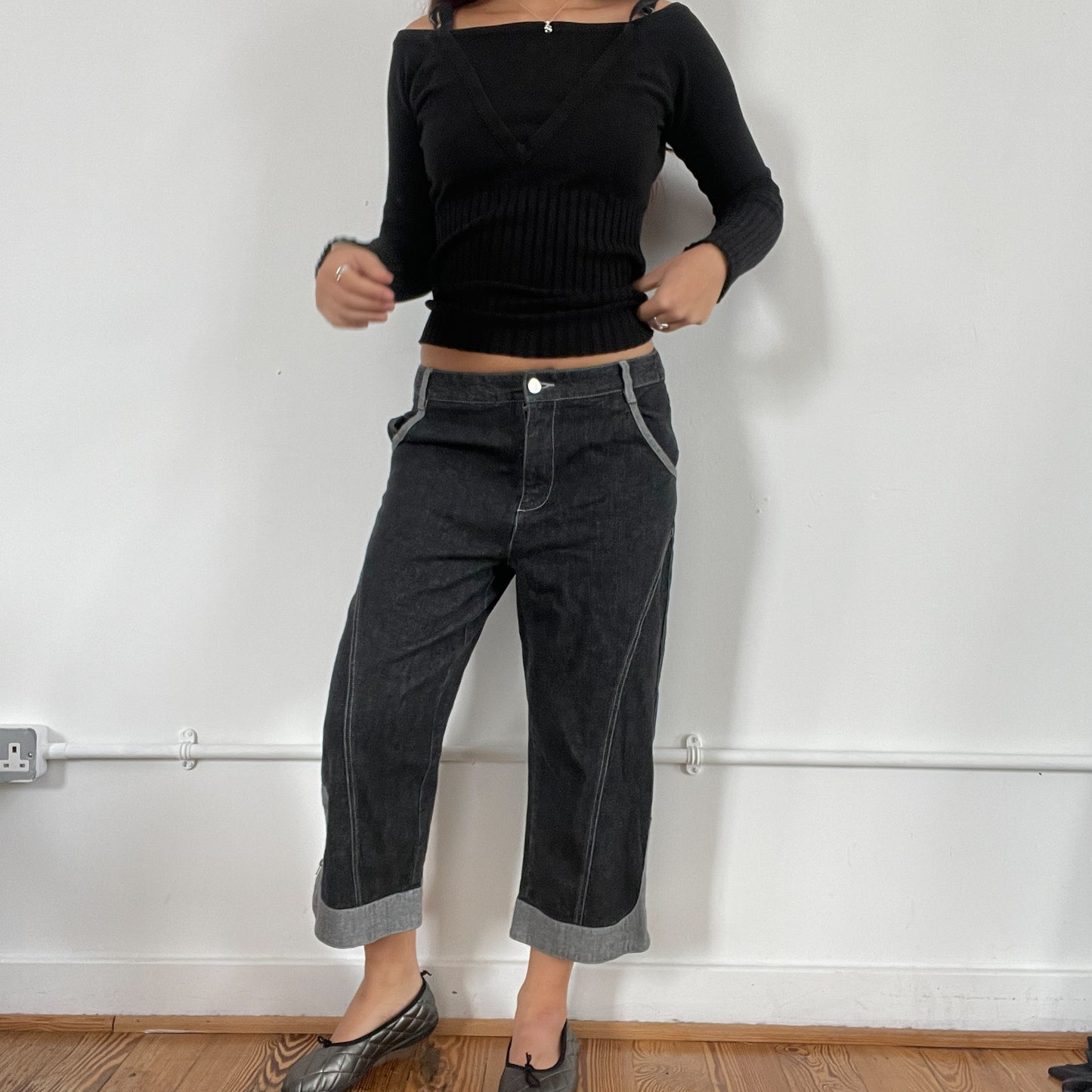 Vintage Dark Denim Structured Capris
