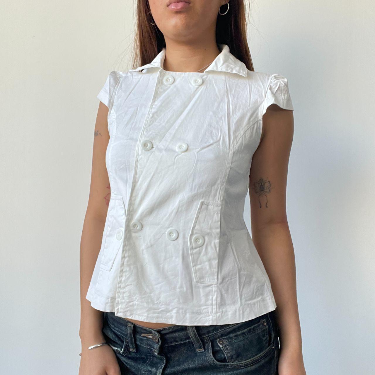 White Fitted Shirt Top