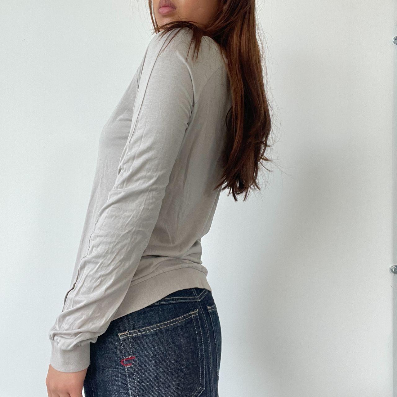 Grey V-Neck Graphic Long Sleeve