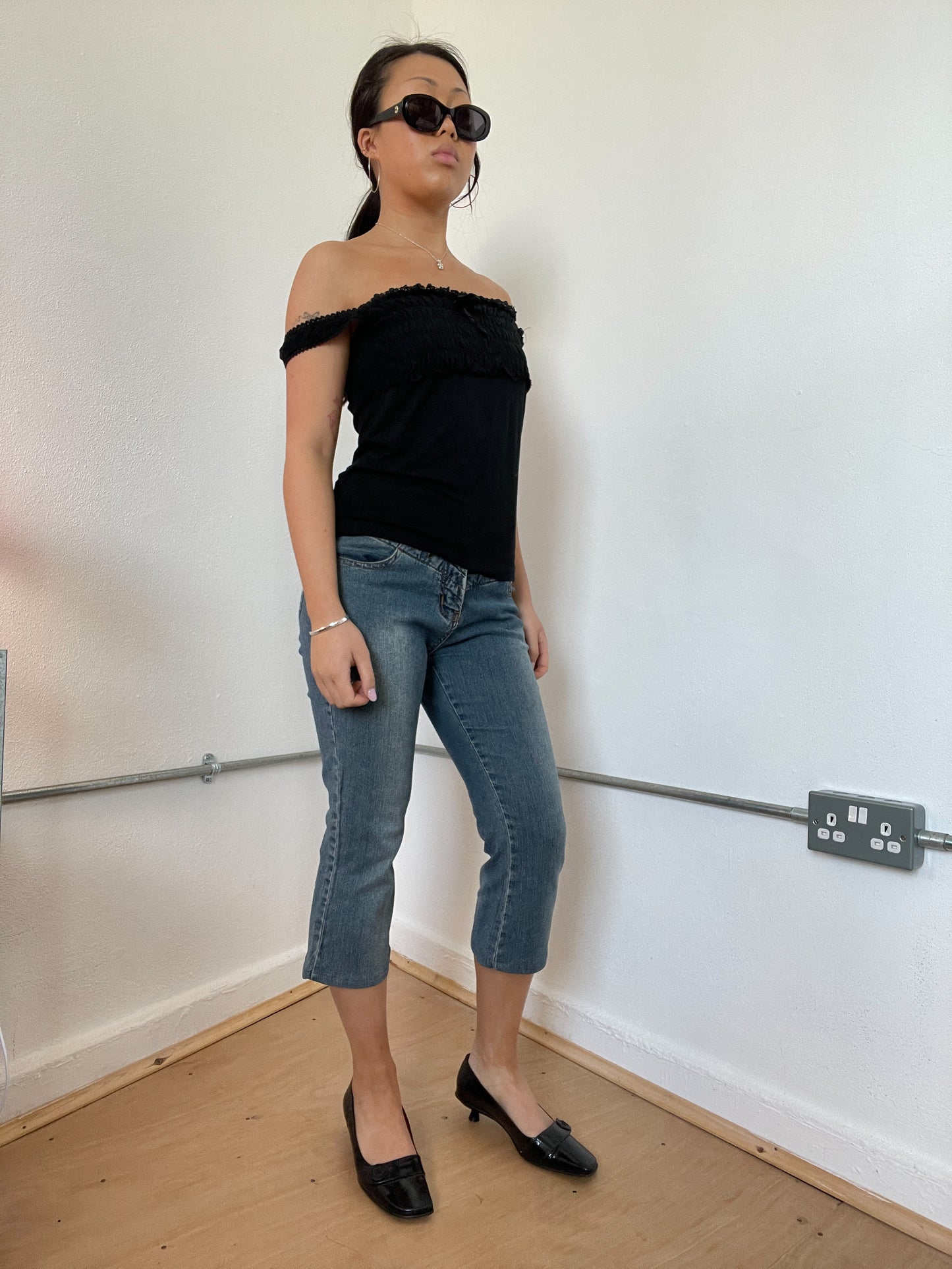 Denim Faded Capri Jeans