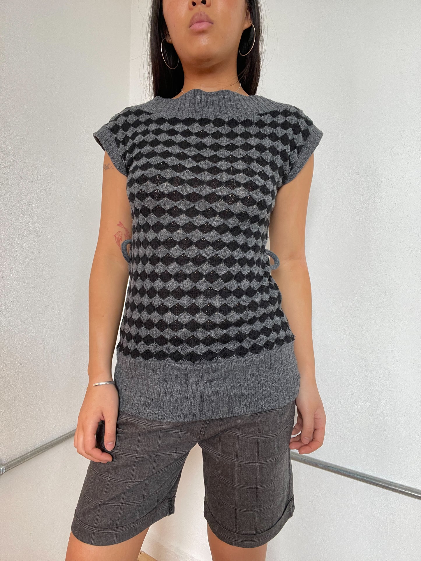 Grey And Black Patterned Knit Short Sleeve