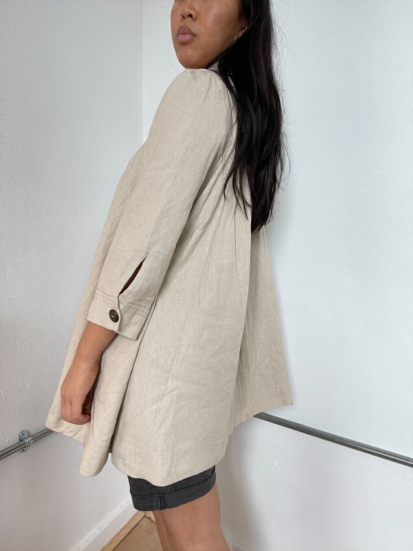 Light Cream Collared linen swing jacket