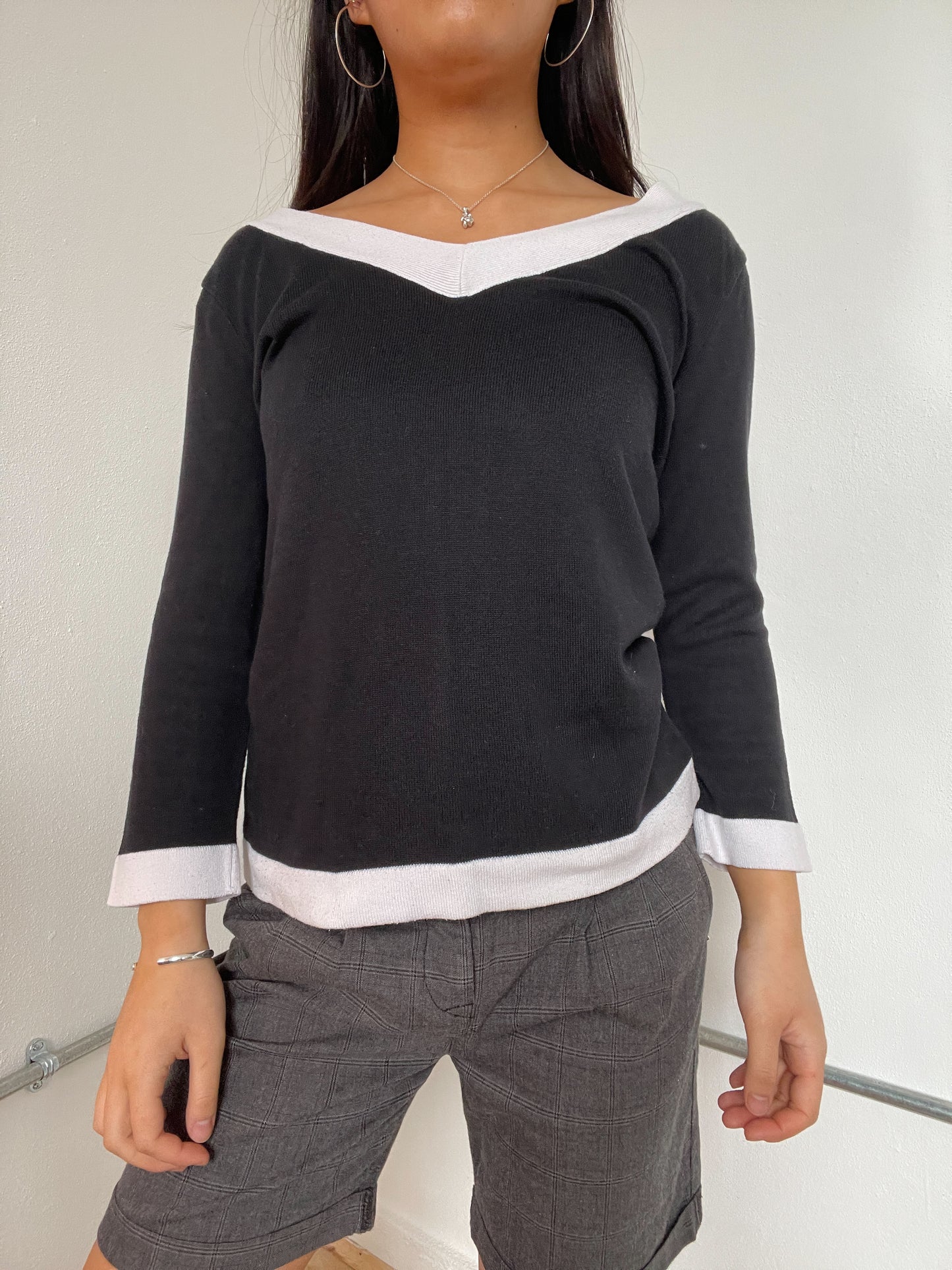 Black And White v Neck Top
