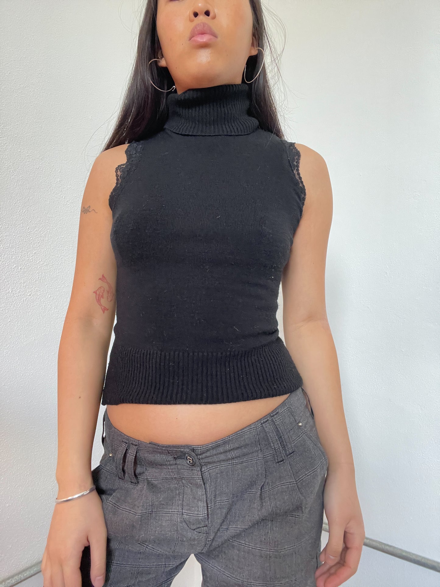 Black Knitted Turtleneck knit Vest Top