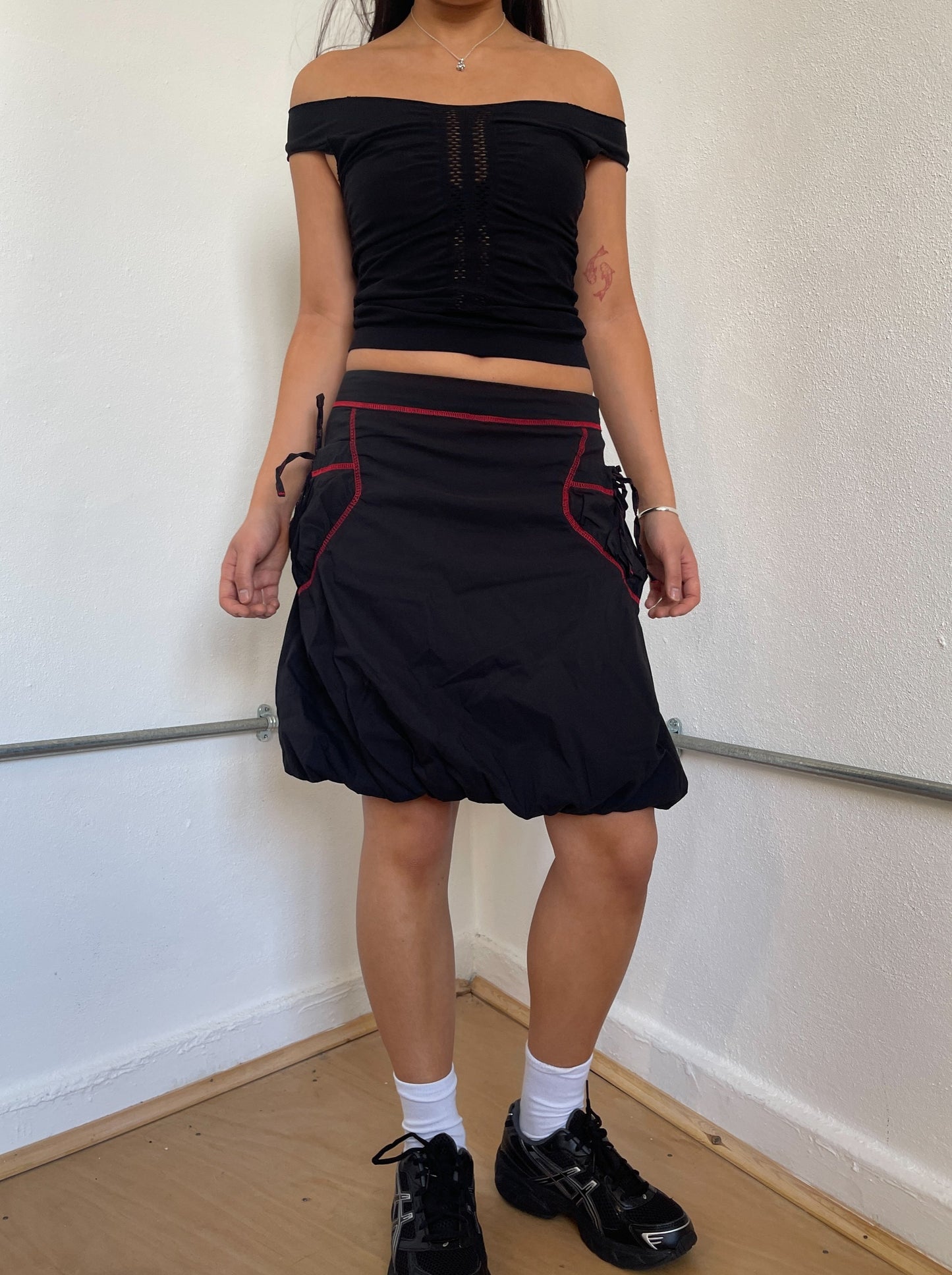 Black Bubble Hem Midi Skirt