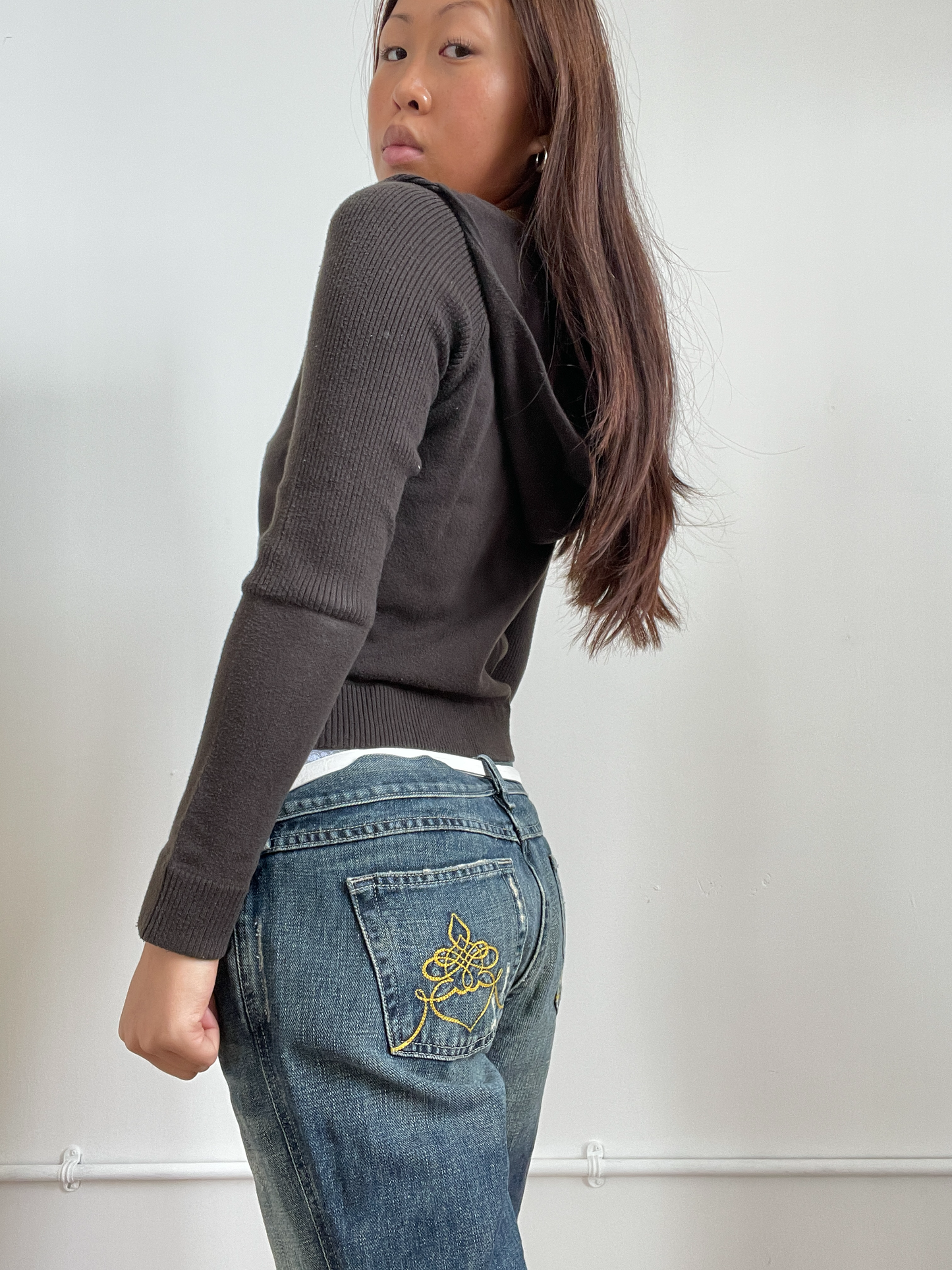 Vintage Brown Zip Up Long Sleeve Knit Top