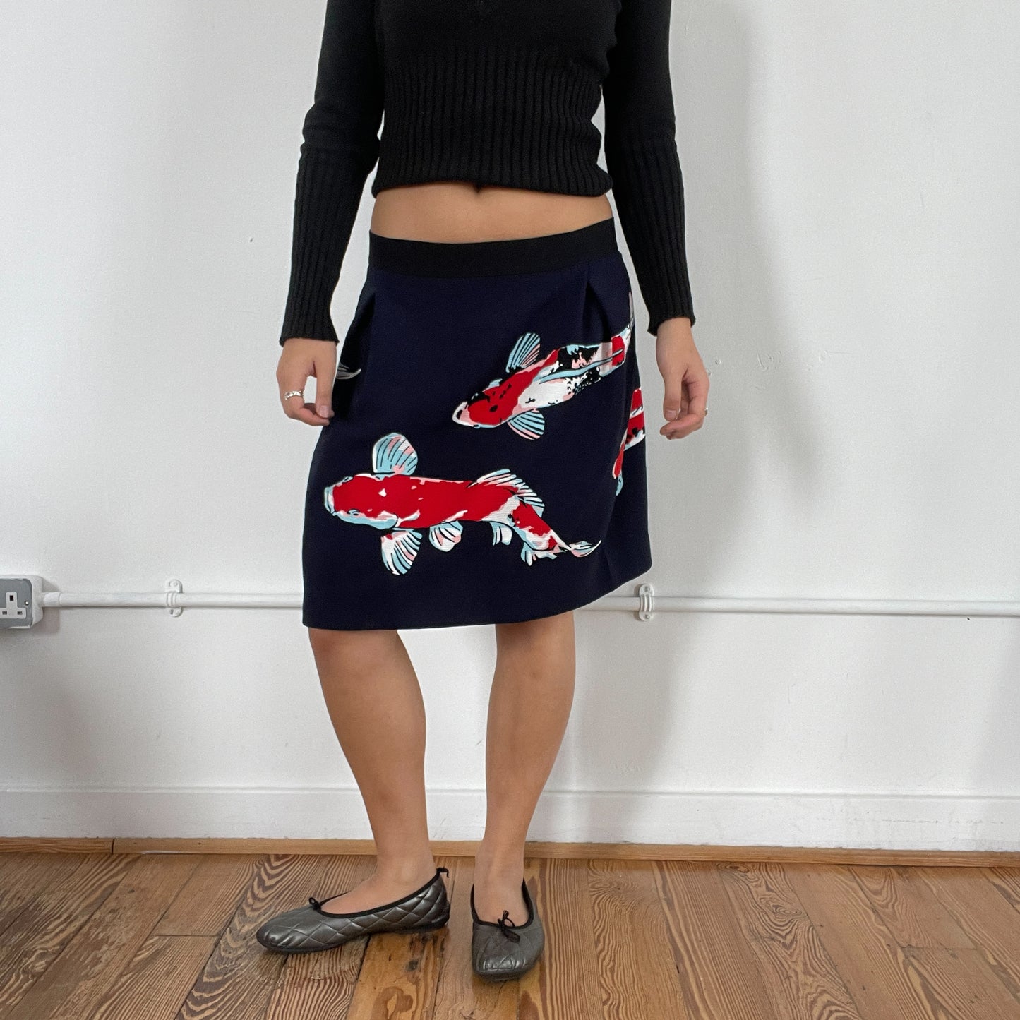 Vintage Navy Pleated Cop Copine Midi Skirt