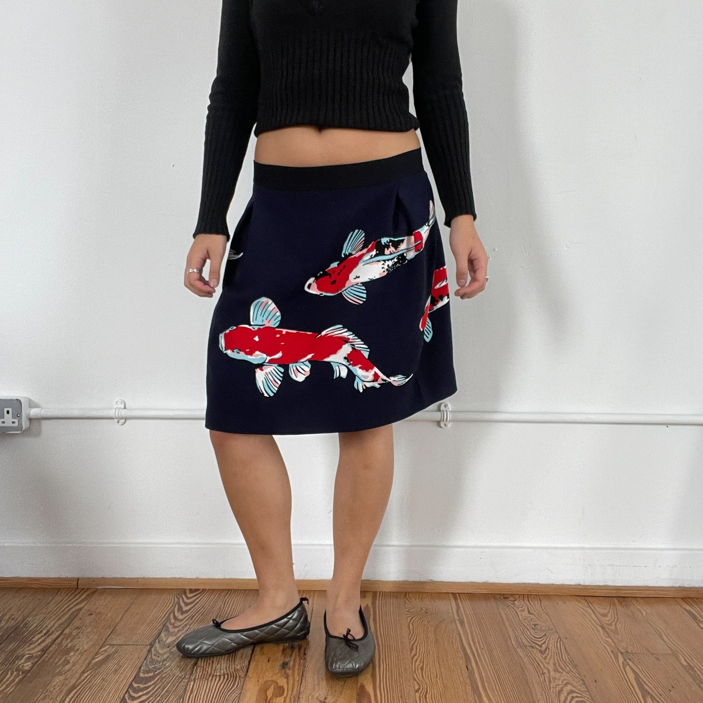 Vintage Navy Pleated Cop Copine Midi Skirt