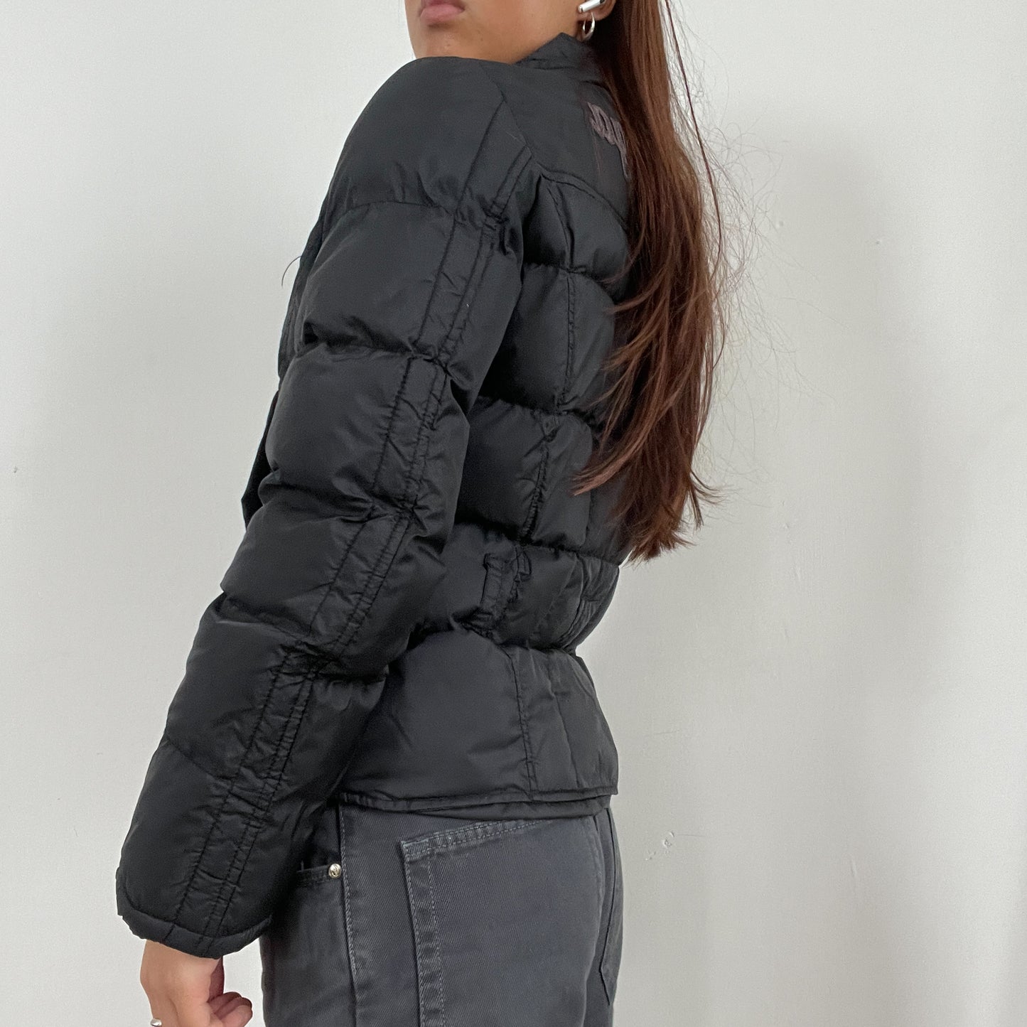 Vintage black puffer zip up jacket
