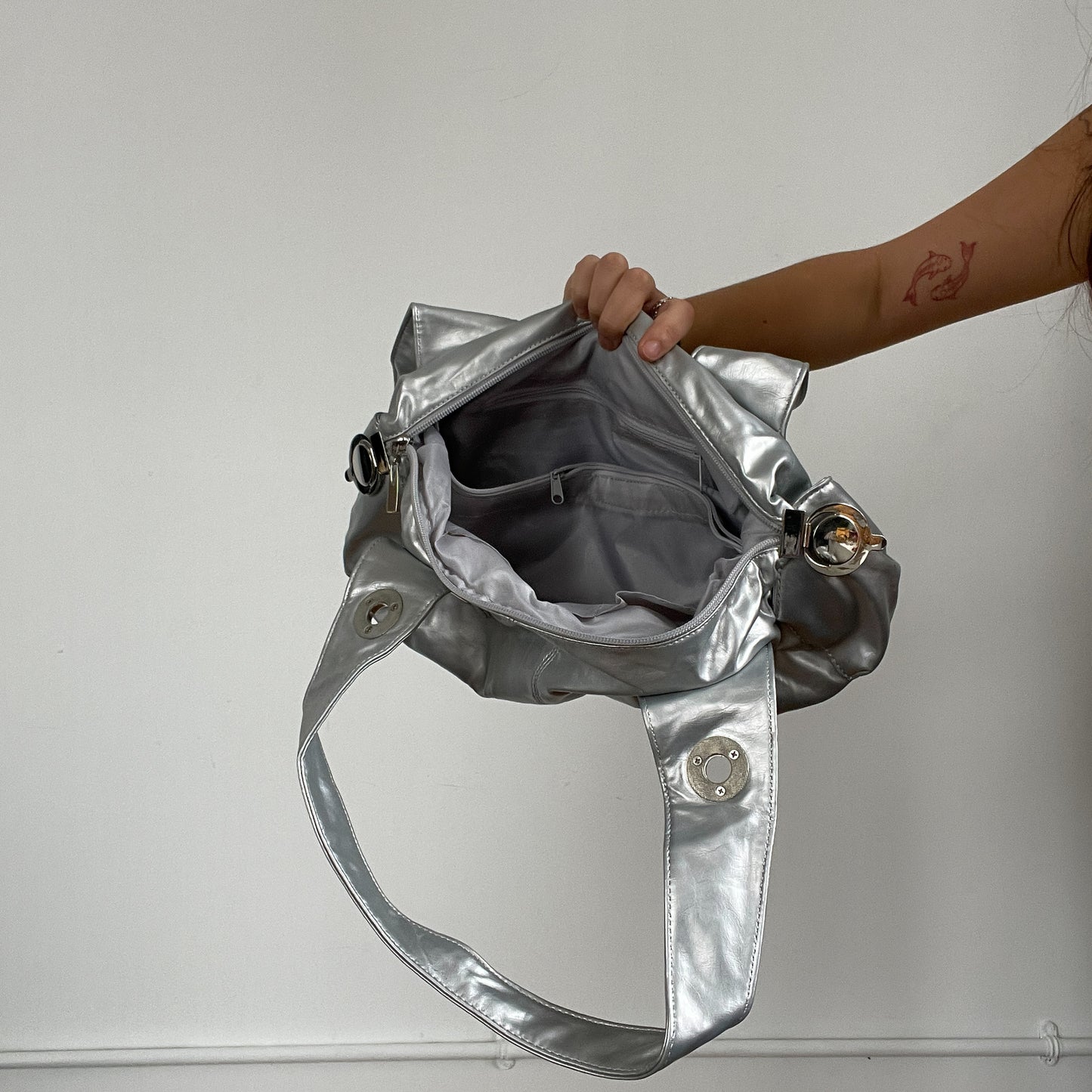 Vintage silver metal detail shoulder bag