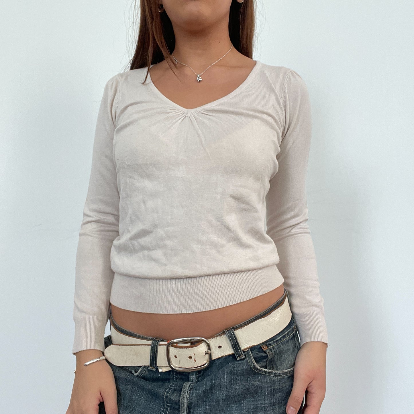 Vintage Cream V-Neck Knit Jumper