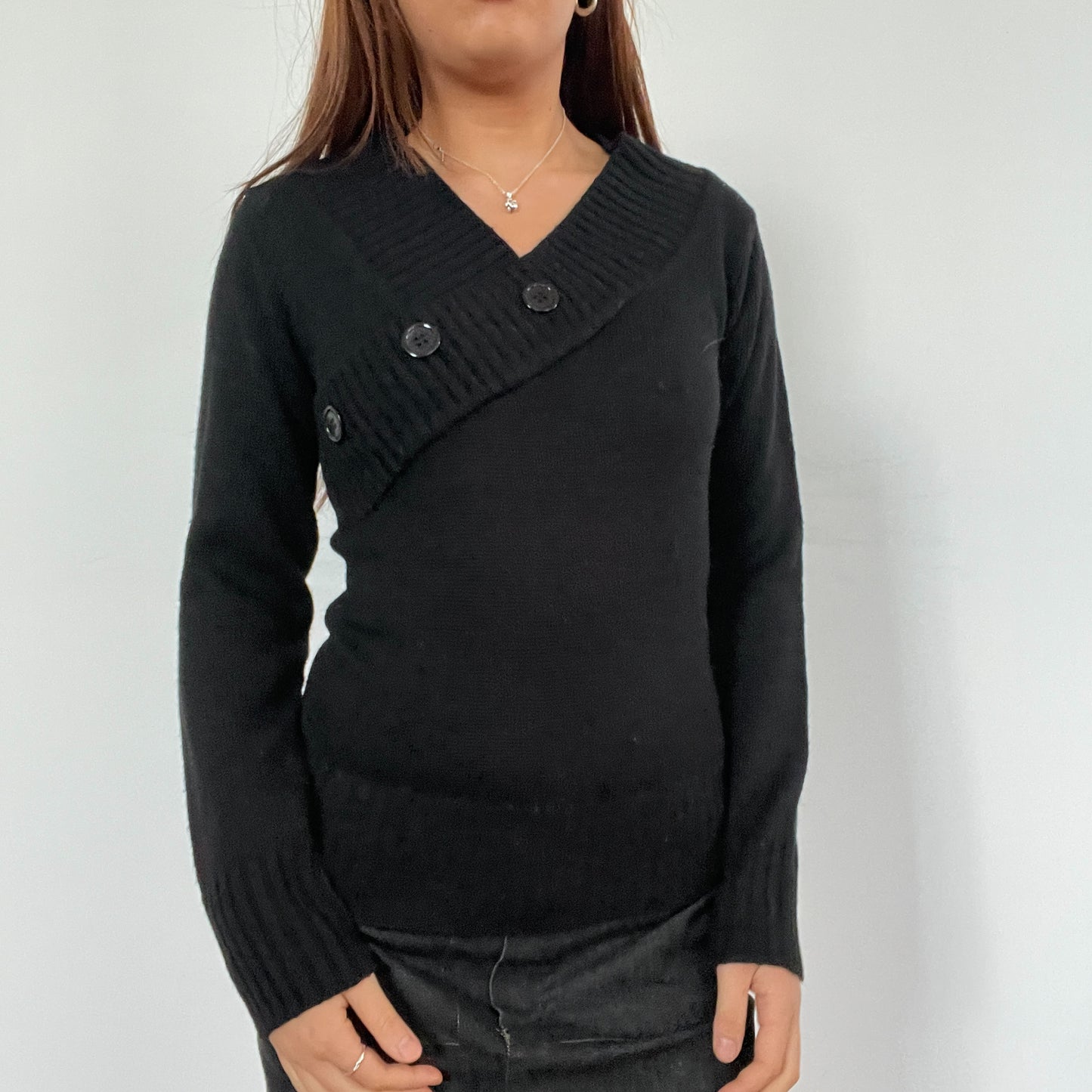 Vintage Black V-Neck Knit Jumper