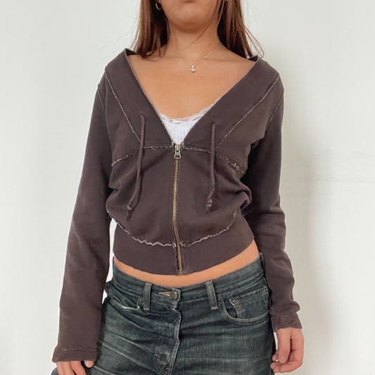 Brown Asymmetric Structured Jumper