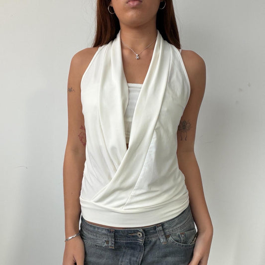 Vintage White Layered Open Top