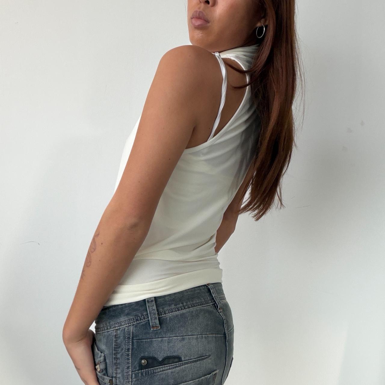 Vintage White Layered Open Top