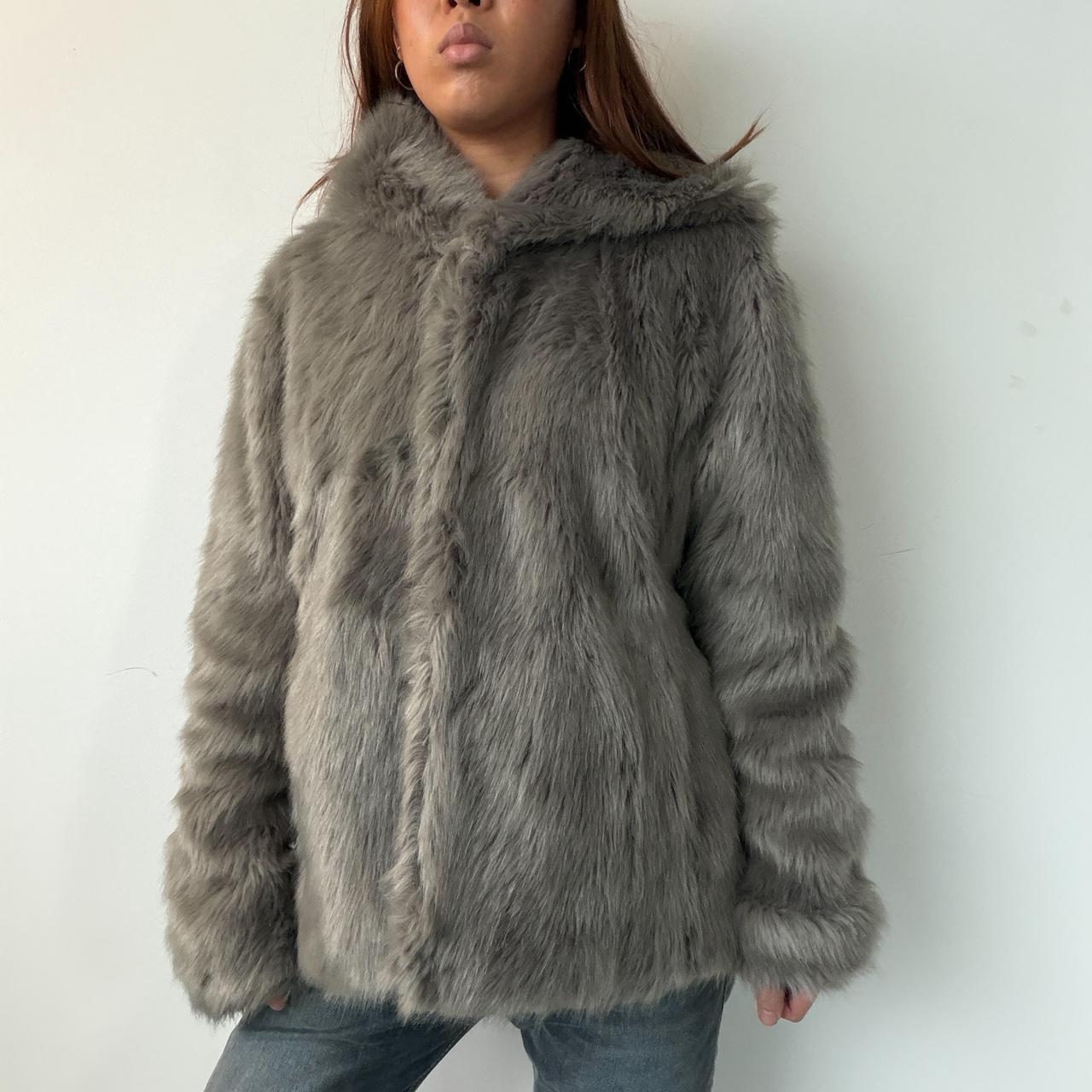 Vintage Grey Hooded Fur Jacket
